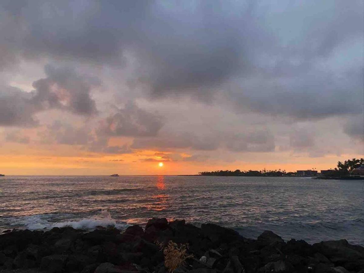Family Friendly Kailua Bay View Ac Free Parking Walk To Kailua Village Εξωτερικό φωτογραφία